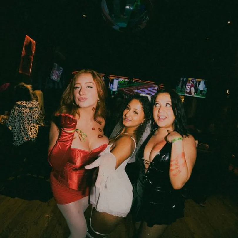 Bar crawls in raleigh