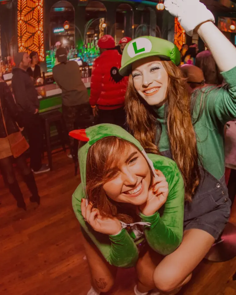 
						Chicago Halloween Bar Crawl