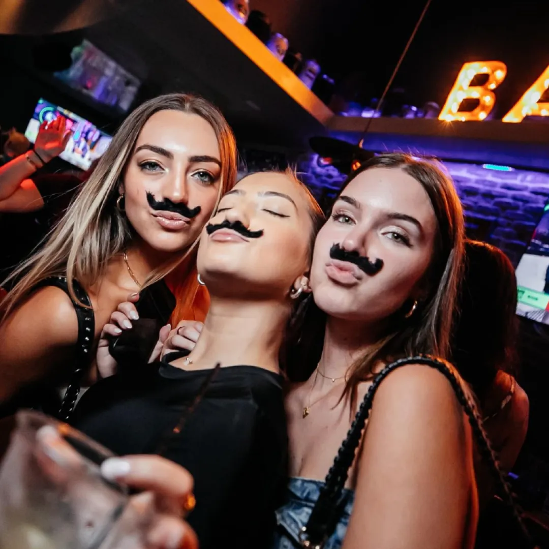 Tacos N’ Tequila Bar Crawl